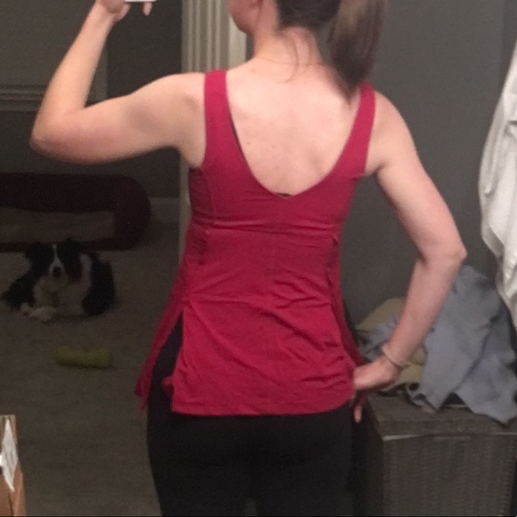 Lululemon Pink Workout Scoop Neck Tank - Picture 2 of 3